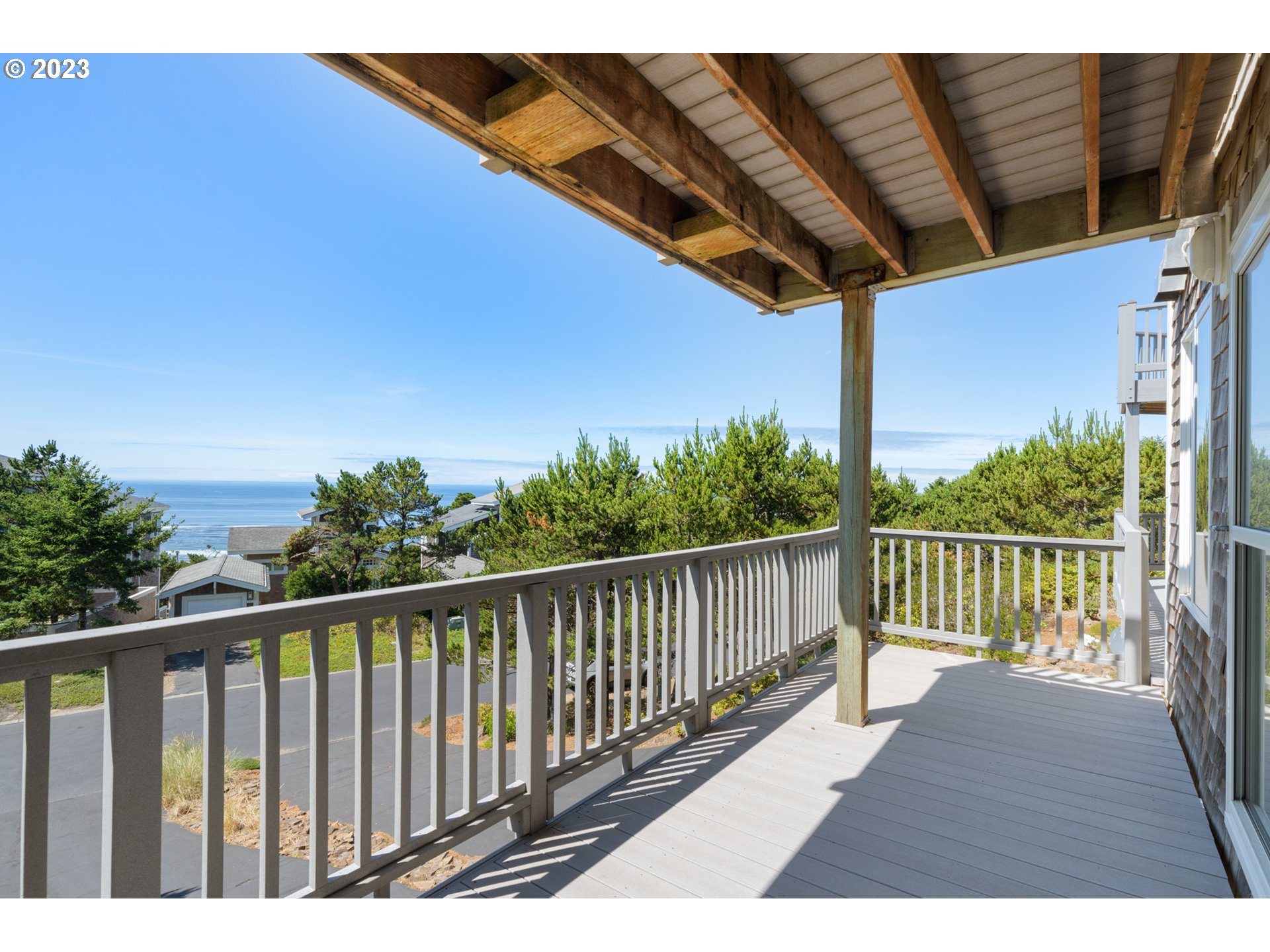 Tillamook, Oregon 97141, United States, 2 Bedrooms Bedrooms, ,3 BathroomsBathrooms,Residential,Active,23412