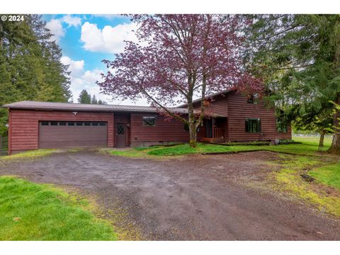 A home in Estacada