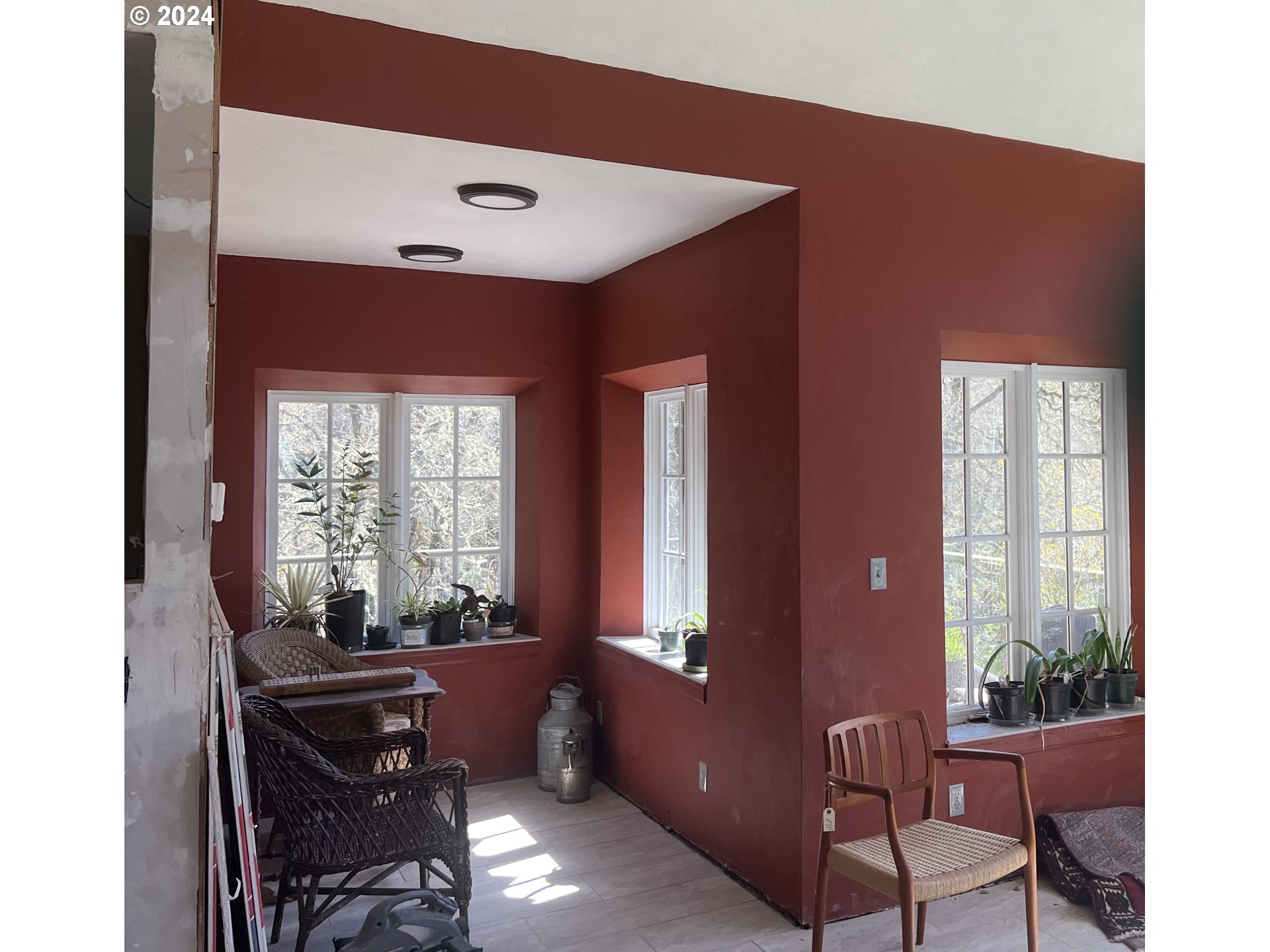 Eugene, Oregon 97405, United States, 5 Bedrooms Bedrooms, ,3 BathroomsBathrooms,Residential,Active,47809