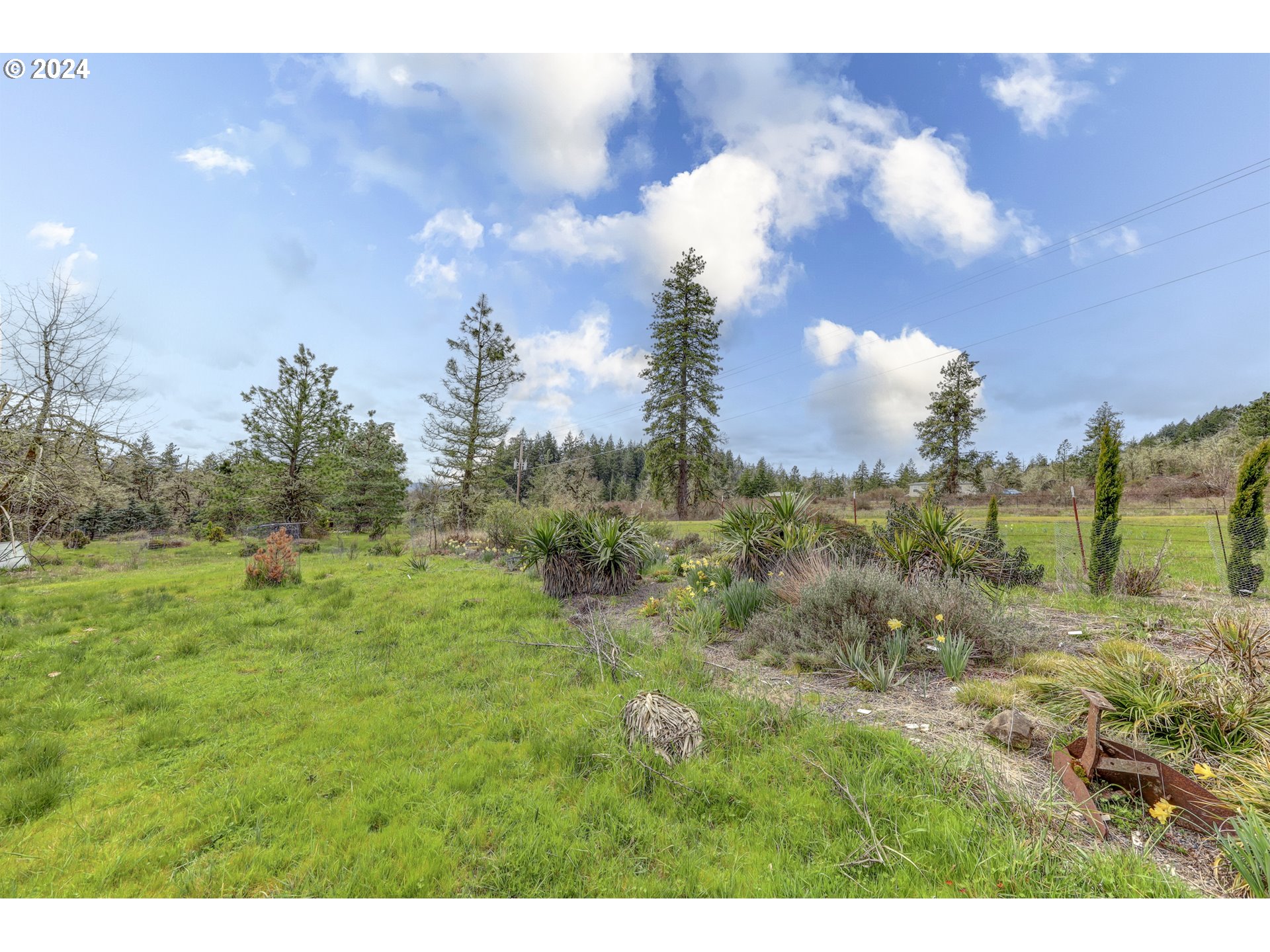 Eugene, Oregon 97405, United States, 5 Bedrooms Bedrooms, ,3 BathroomsBathrooms,Residential,Active,47809