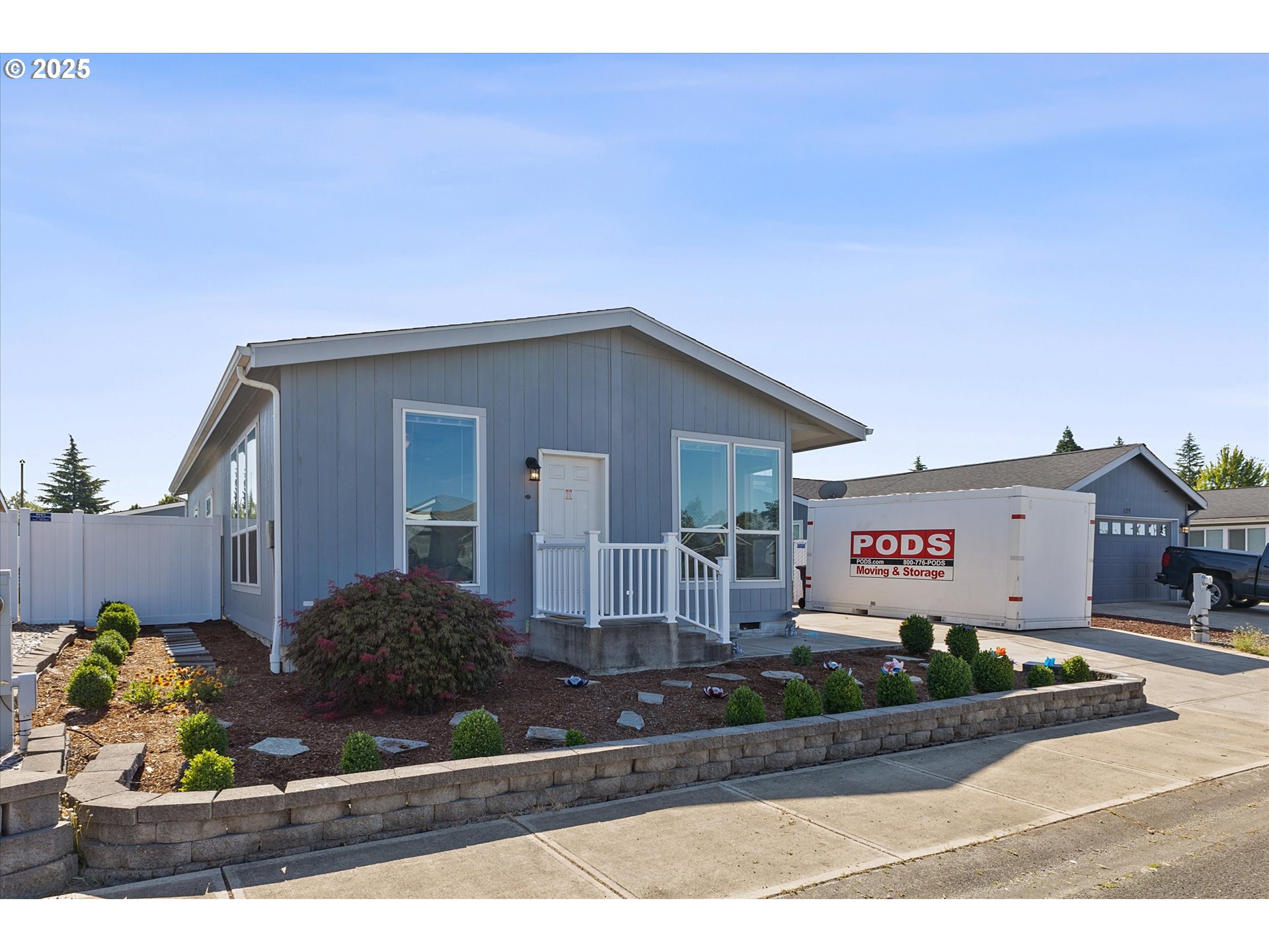 701 ORIENTAL CT