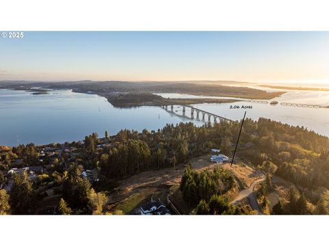 Fiddleback RD 3717 North Bend OR 97459