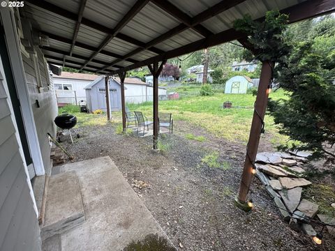 Tiny photo for 48399 E 1st St, Oakridge, OR 97463 (MLS # 293137963)