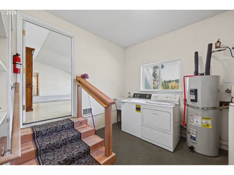 Tiny photo for 32190 Lynx Hollow Rd, Creswell, OR 97426 (MLS # 388078520)