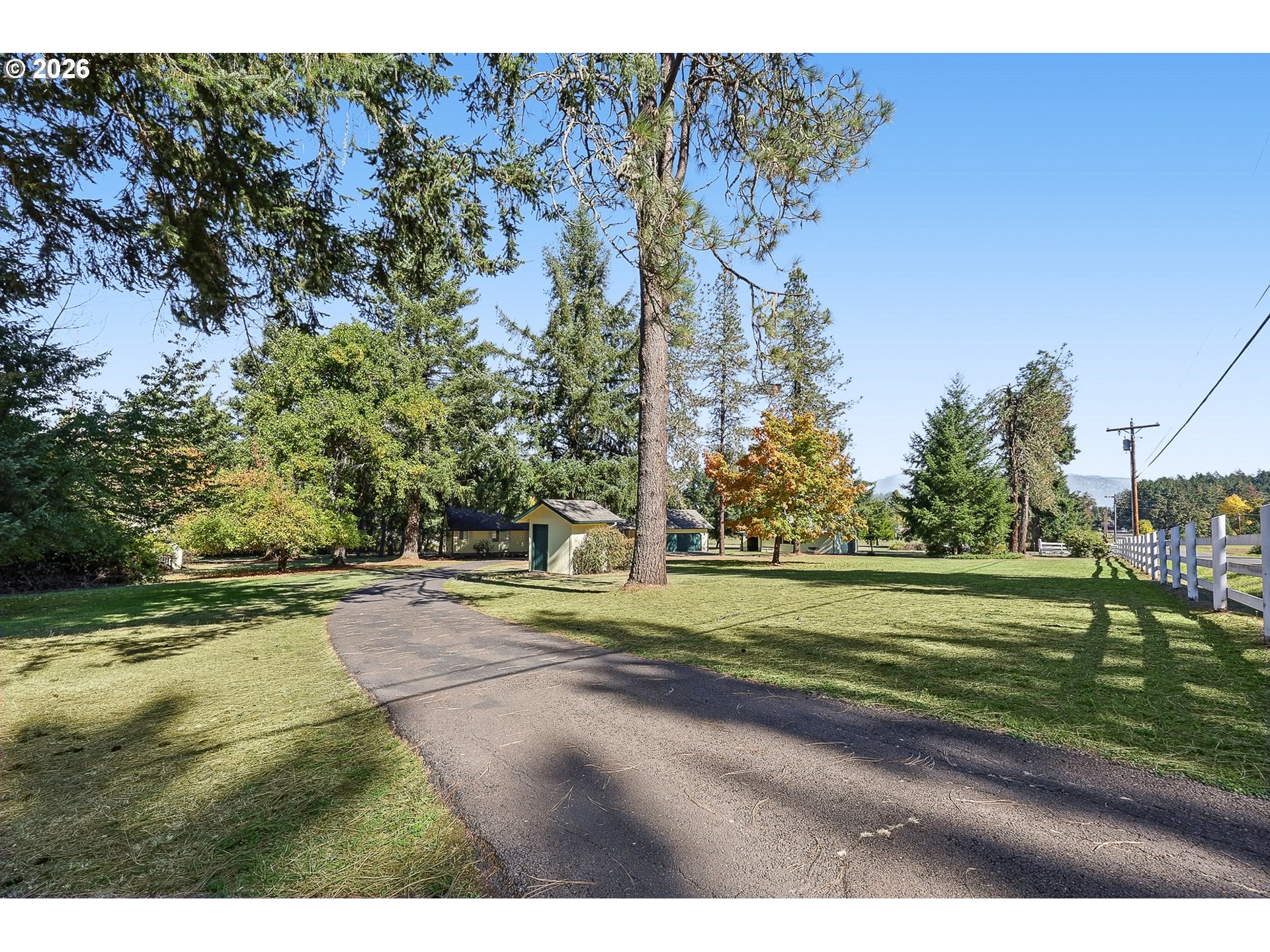 32190 LYNX HOLLOW RD