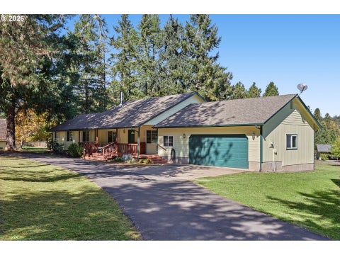 Photo of 32190 Lynx Hollow Rd, Creswell, OR 97426 (MLS # 388078520)
