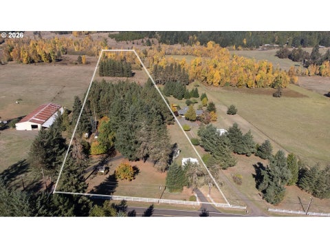 Tiny photo for 32190 Lynx Hollow Rd, Creswell, OR 97426 (MLS # 388078520)