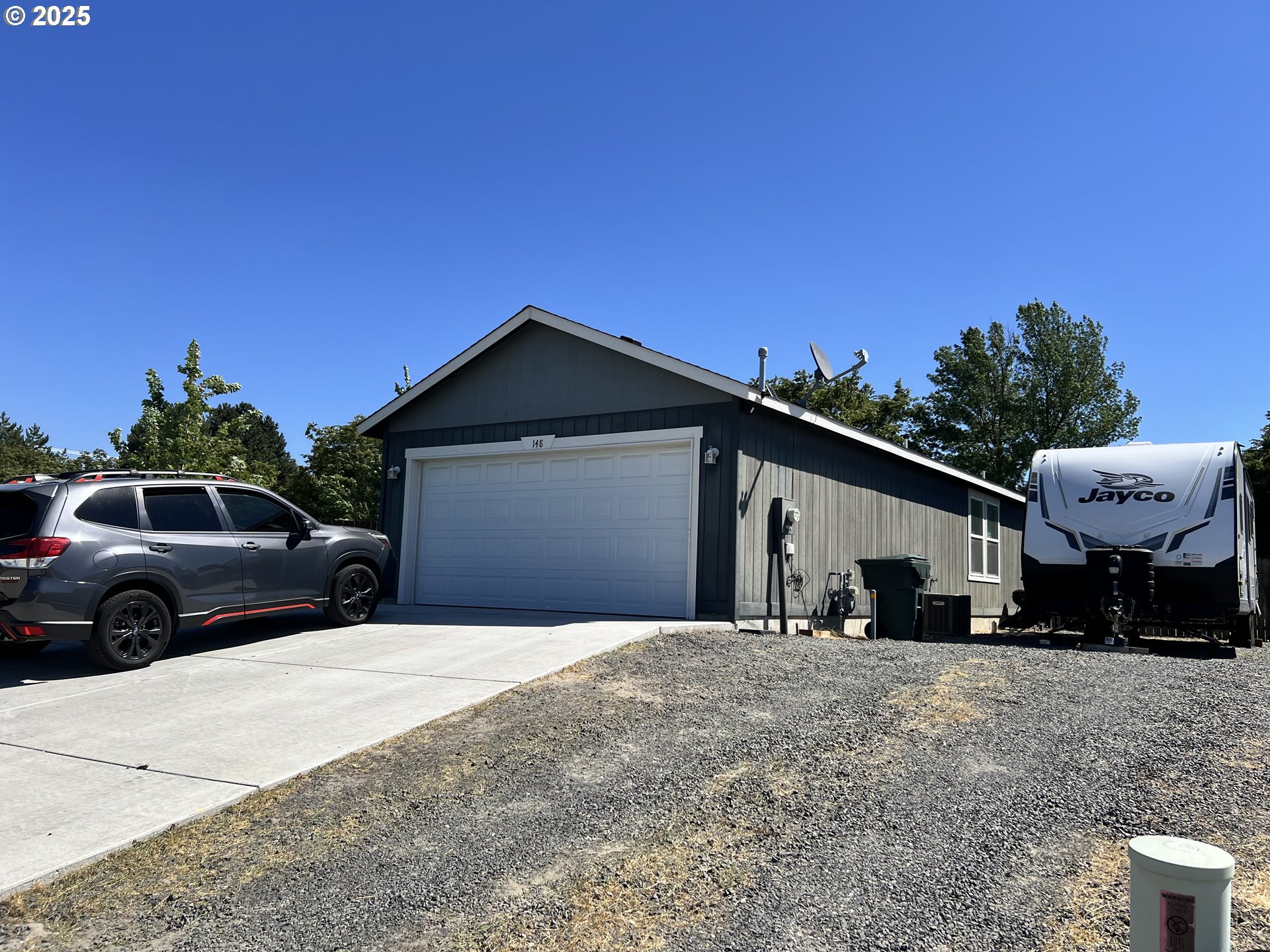 148 SW Falcon CT