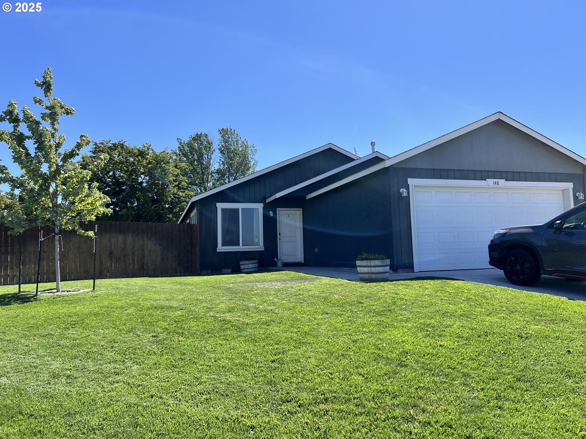148 SW Falcon CT