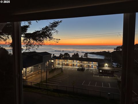 A home in Depoe Bay