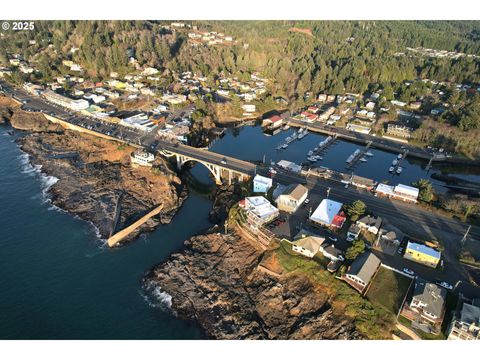 A home in Depoe Bay