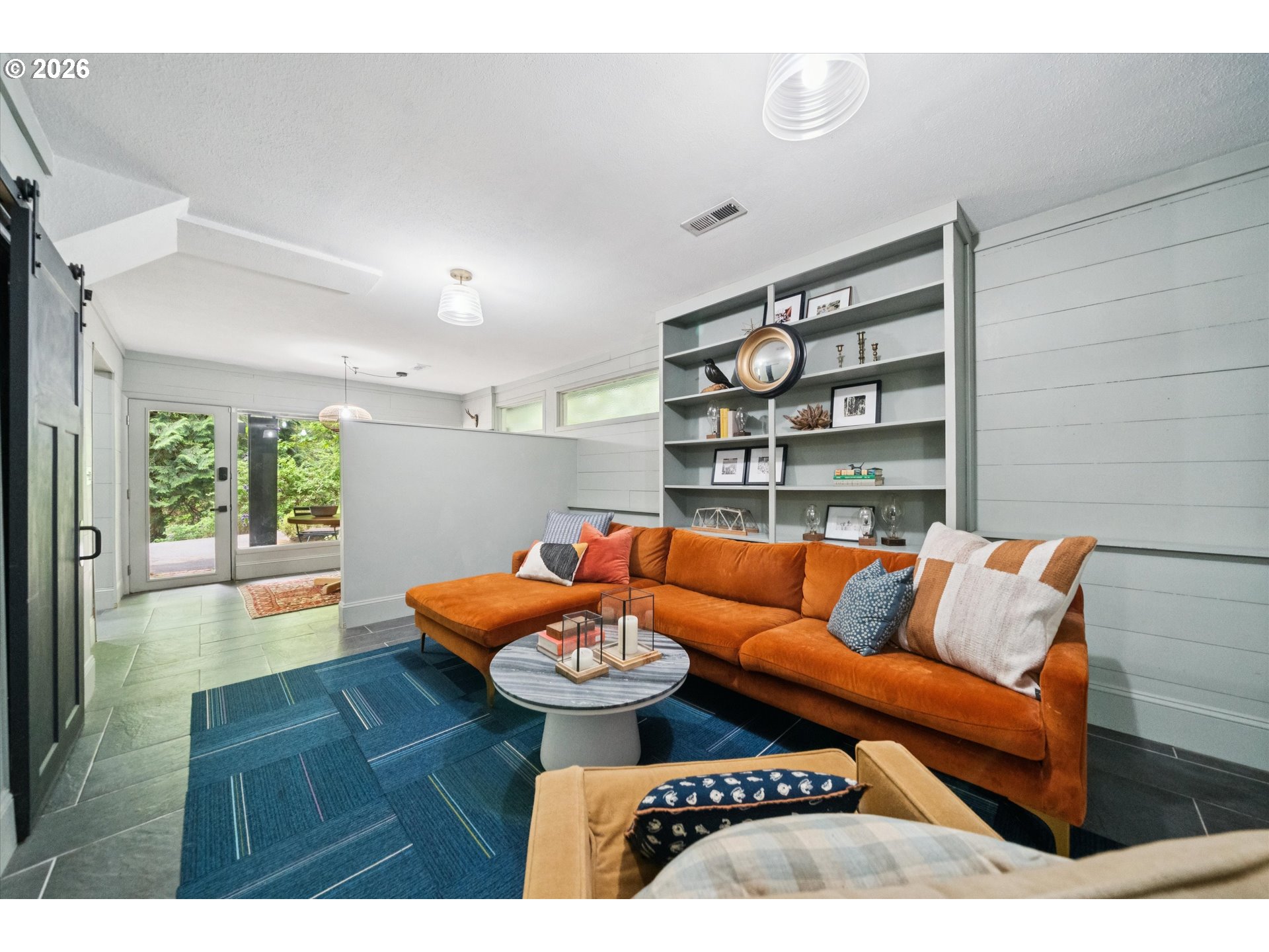 2453 MARYLHURST DR