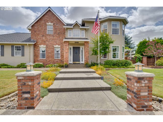 2145 NW CHRYSTAL DR