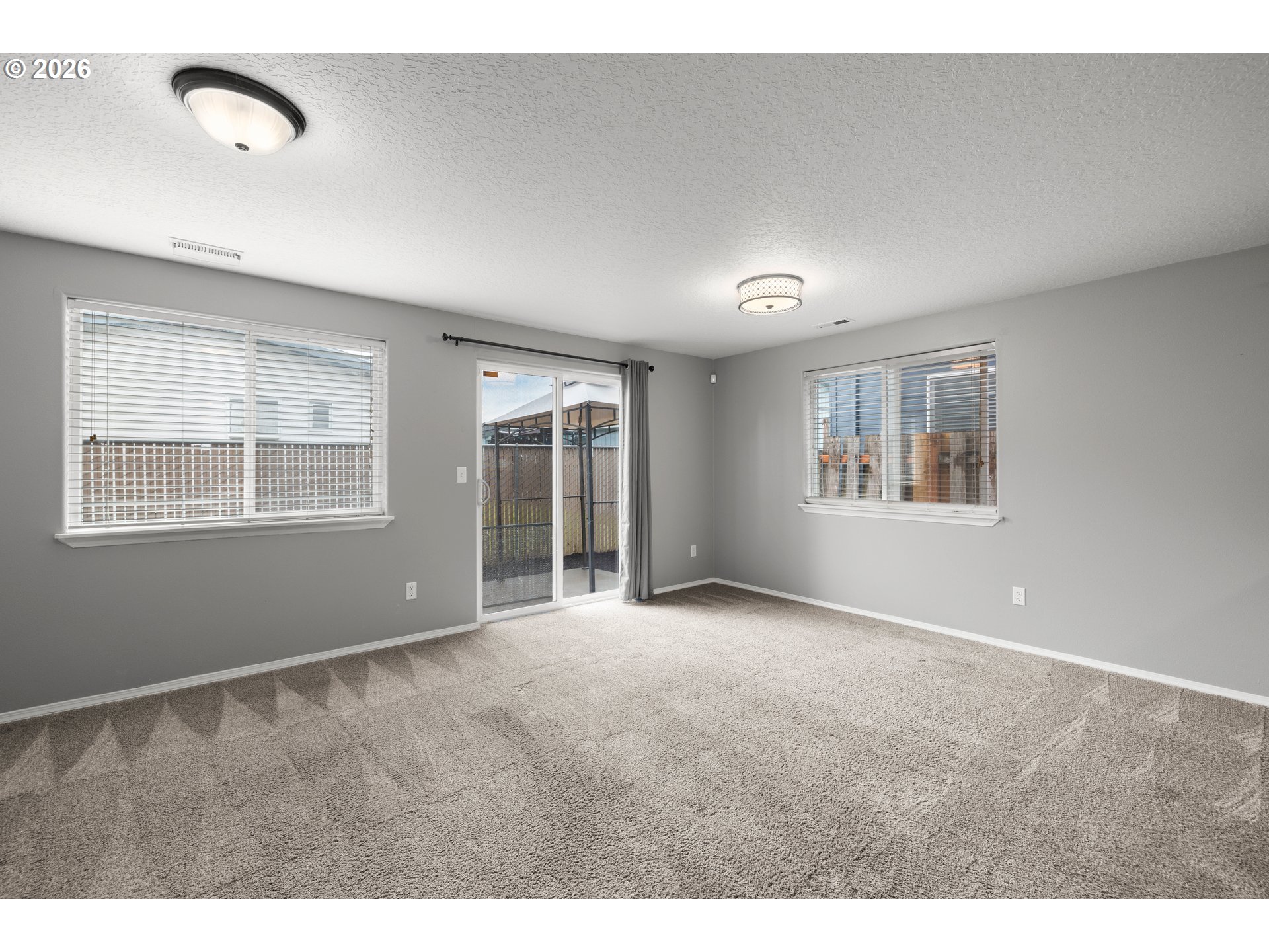 413 S LAIR LN