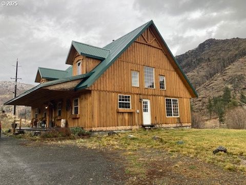 25404 HWY 395 Canyon City OR 97820