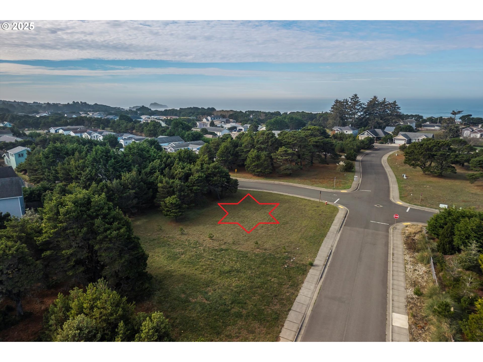 2847 SPINNAKER DR SW