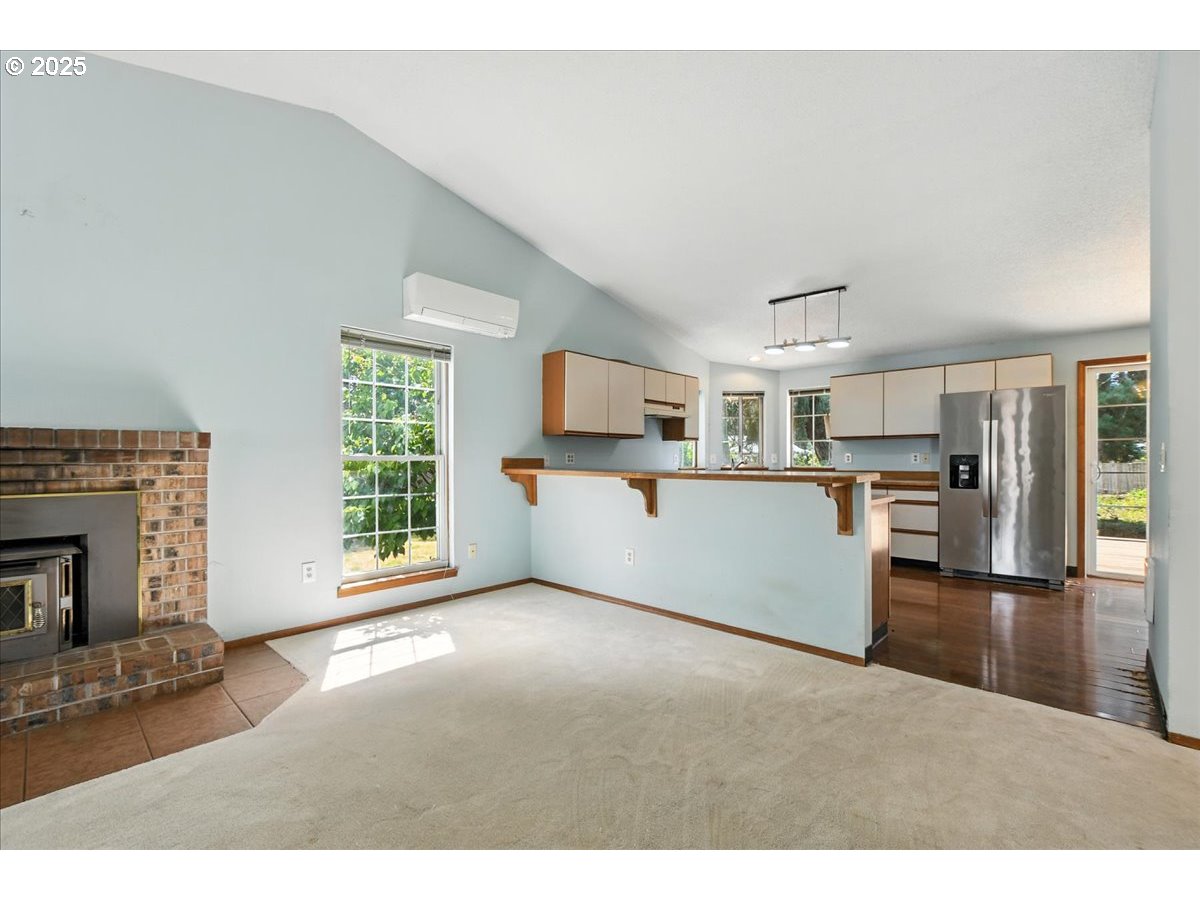 Vancouver, Washington 98682, United States, 2 Bedrooms Bedrooms, ,2 BathroomsBathrooms,Residential,Pending,195148