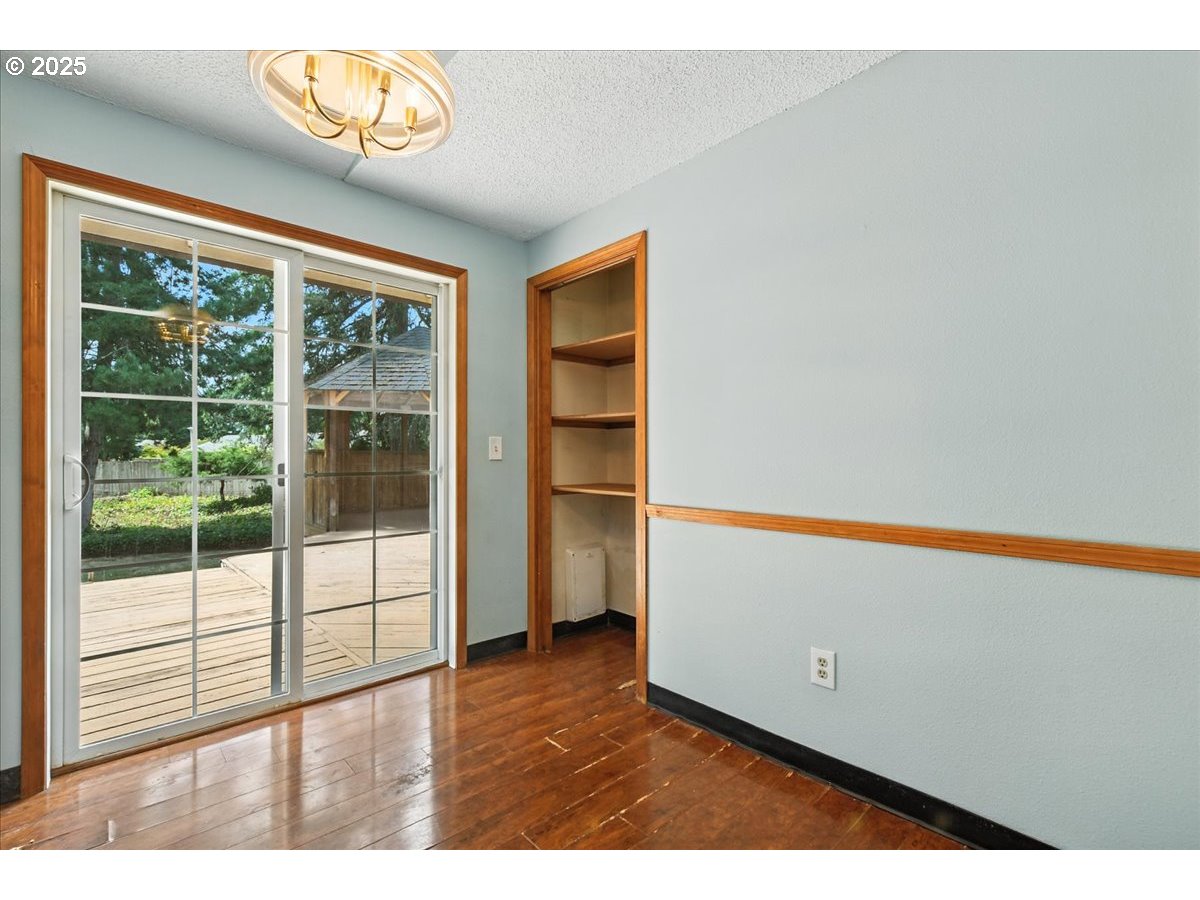 Vancouver, Washington 98682, United States, 2 Bedrooms Bedrooms, ,2 BathroomsBathrooms,Residential,Pending,195148