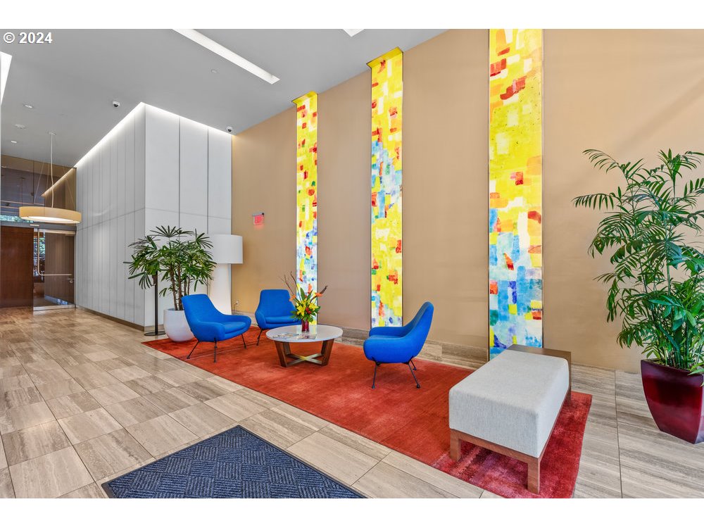 311 NW 12TH AVE 902