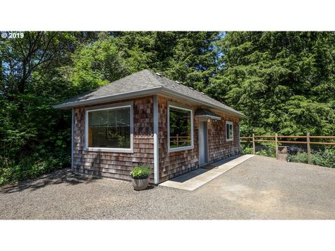 A home in Tillamook