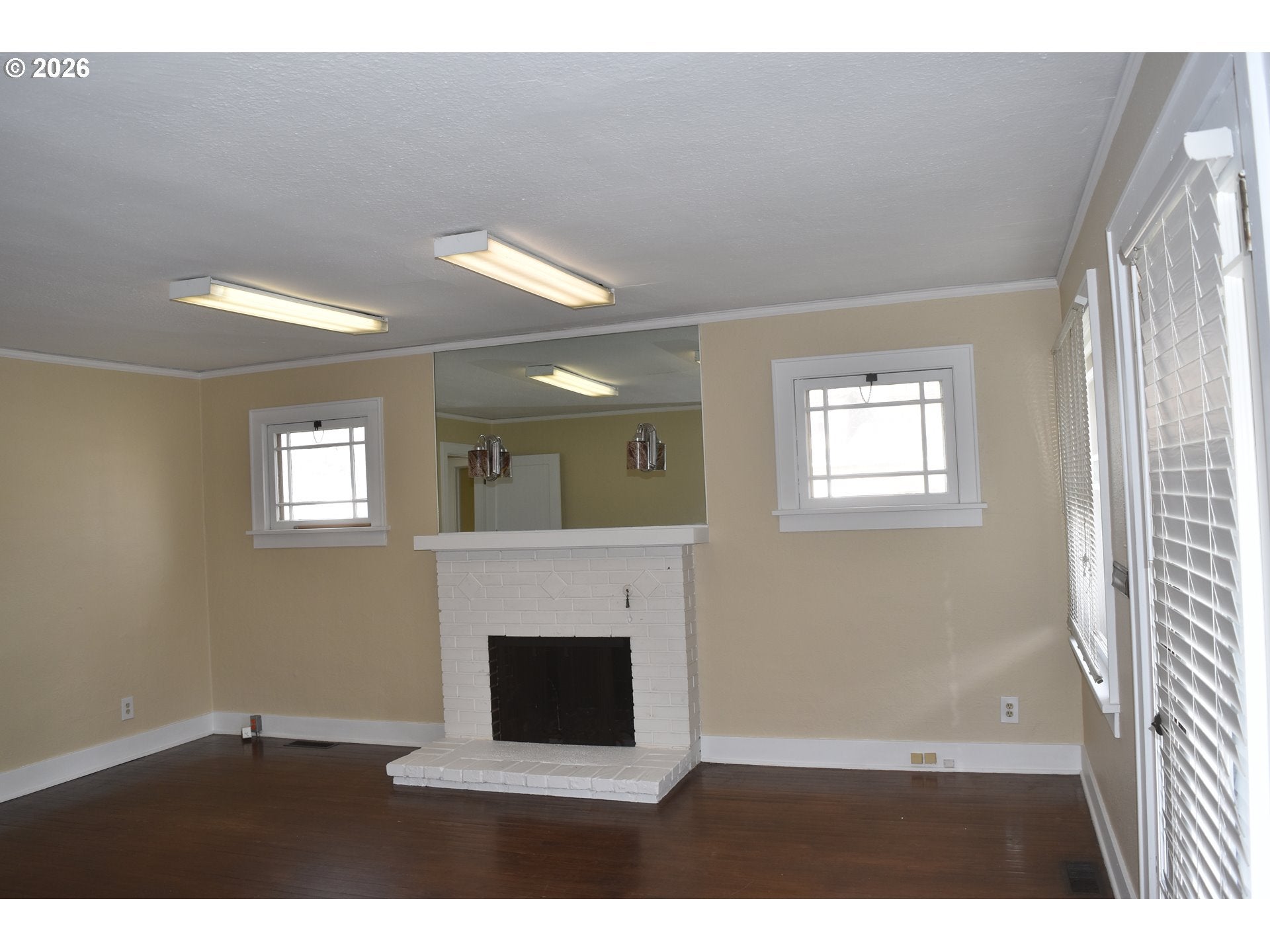 710 VAN BUREN ST