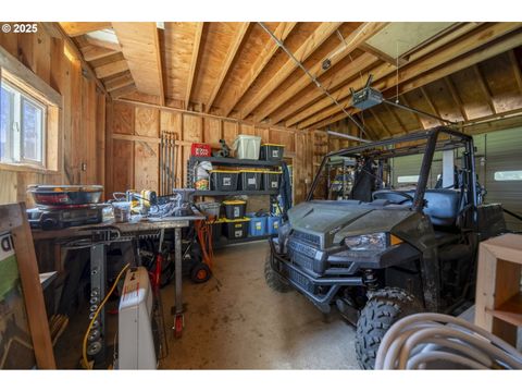 Tiny photo for 49867 Hills Creek Rd, Oakridge, OR 97463 (MLS # 658717628)