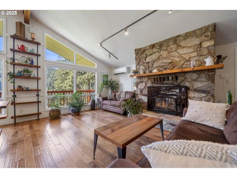 Tiny photo for 49867 Hills Creek Rd, Oakridge, OR 97463 (MLS # 658717628)