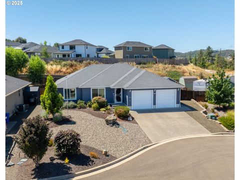 240 BRAXTON CT Roseburg OR 97471