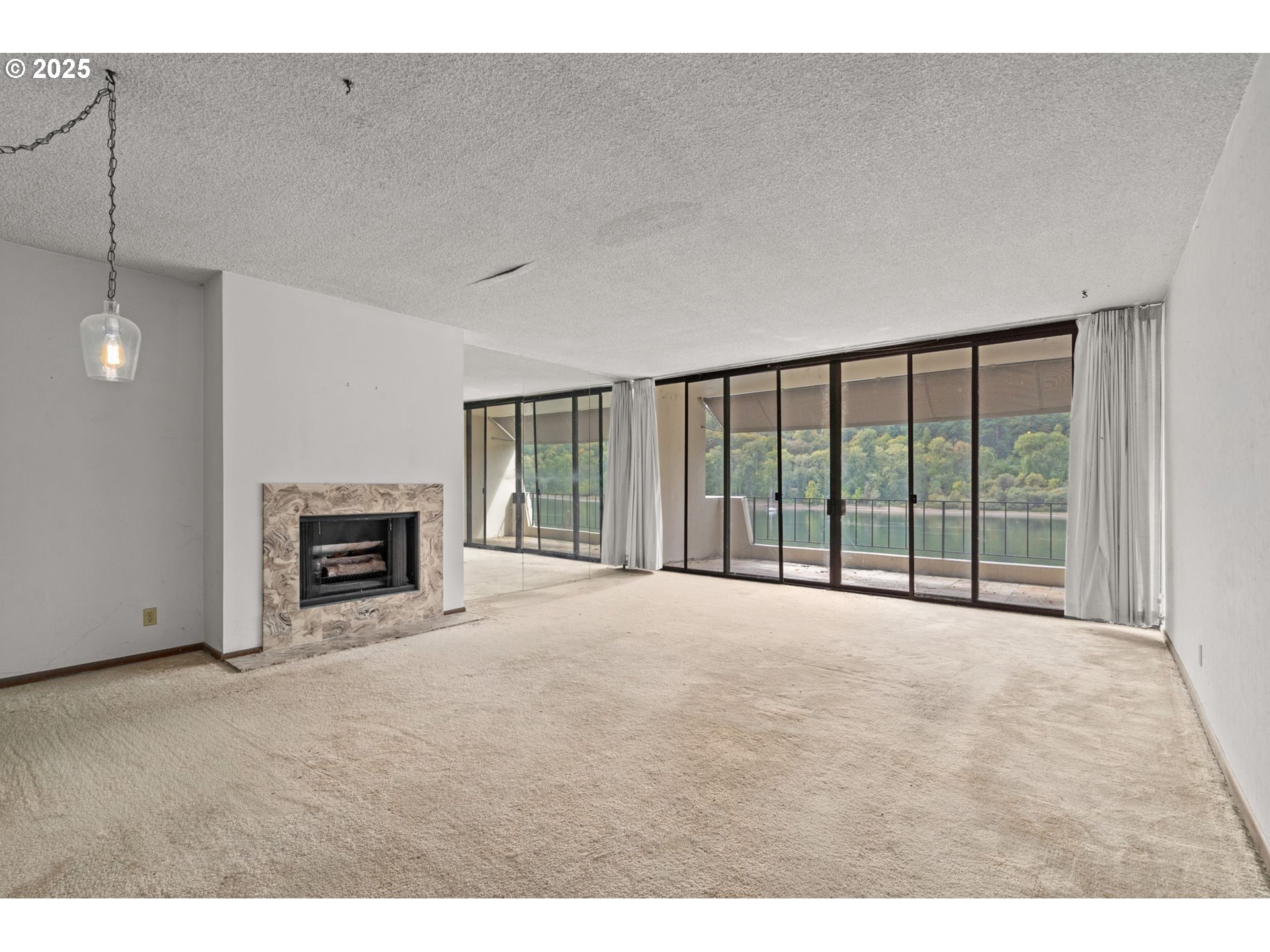 790 SE WEBBER ST 104