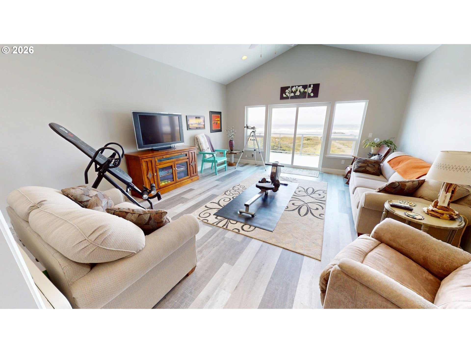 30516 Old Coast Rd, Gold Beach, OR, 97444, USA, 4 Bedrooms Bedrooms, ,4 BathroomsBathrooms,Residential,Active,30516 Old Coast Rd,166103121
