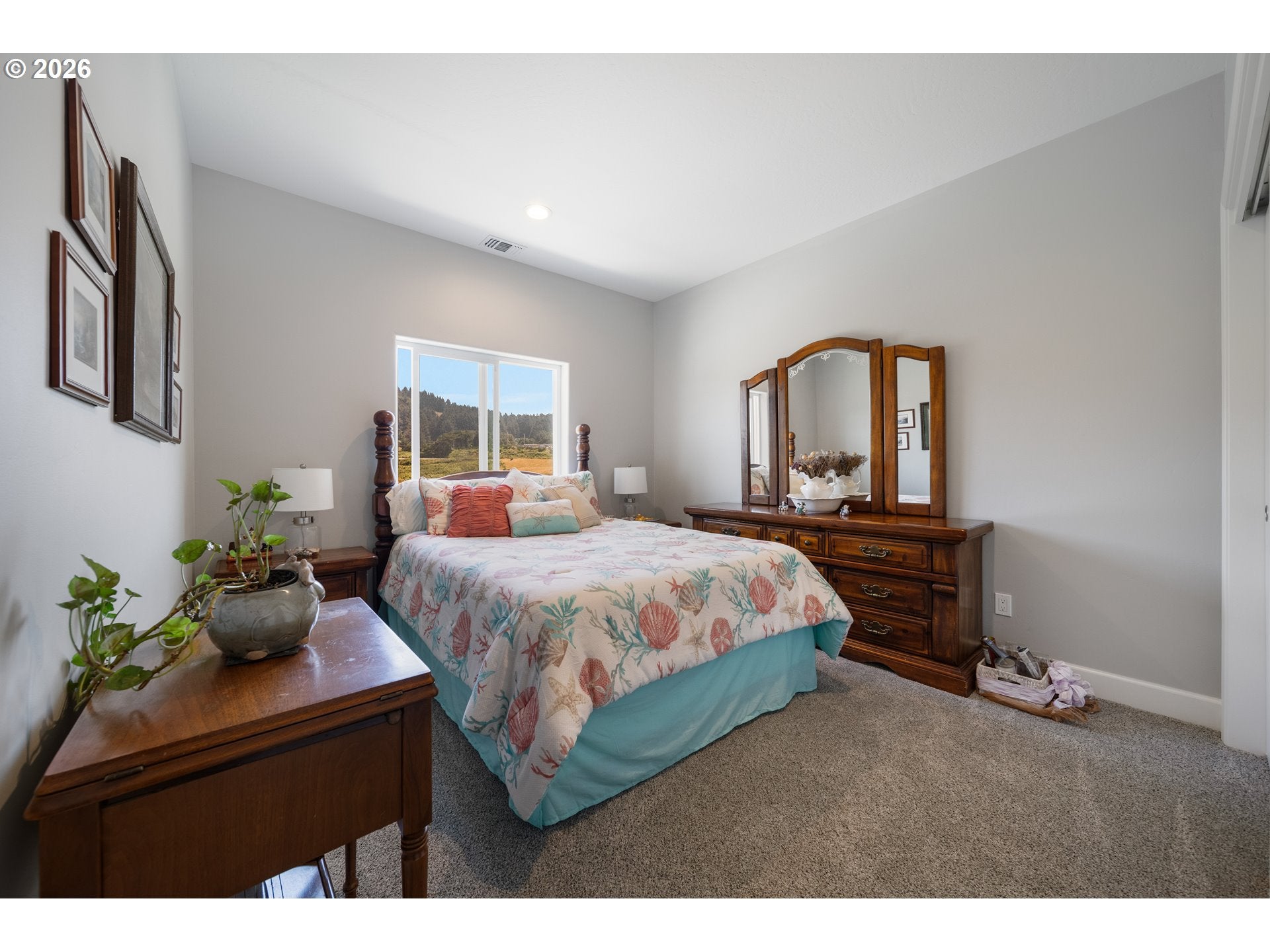 30516 Old Coast Rd, Gold Beach, OR, 97444, USA, 4 Bedrooms Bedrooms, ,4 BathroomsBathrooms,Residential,Active,30516 Old Coast Rd,166103121