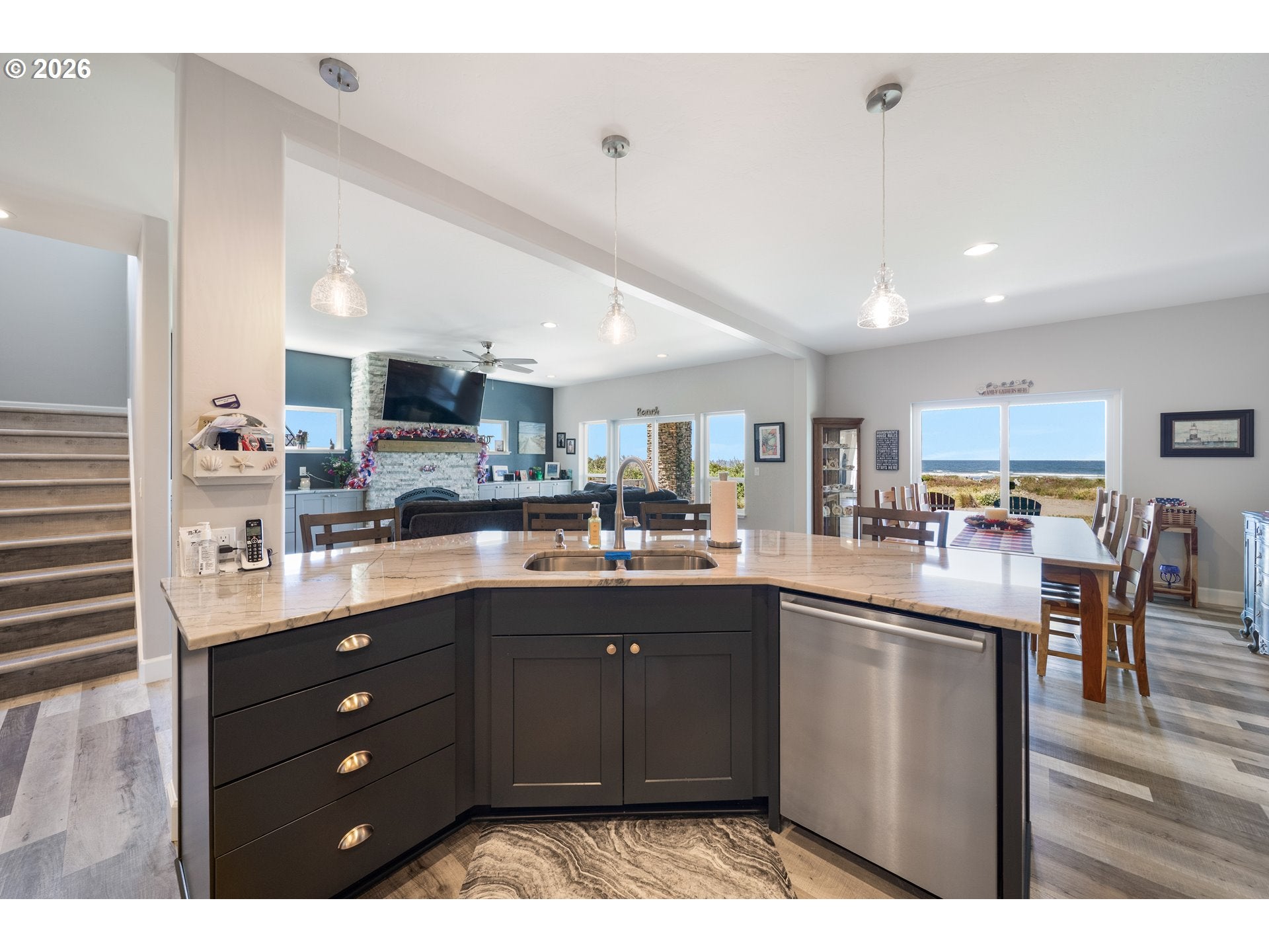 30516 Old Coast Rd, Gold Beach, OR, 97444, USA, 4 Bedrooms Bedrooms, ,4 BathroomsBathrooms,Residential,Active,30516 Old Coast Rd,166103121