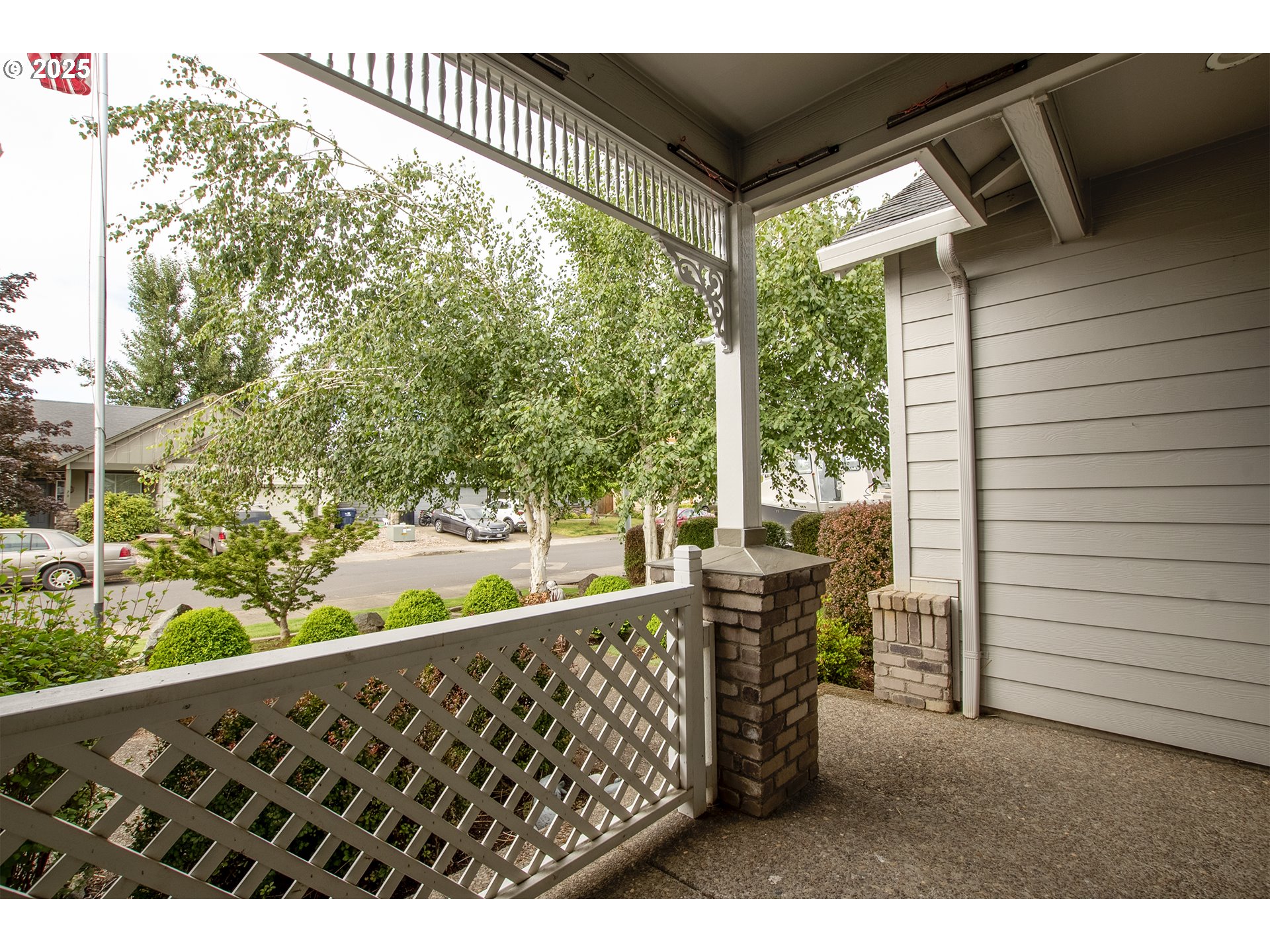22 ALMOND WAY