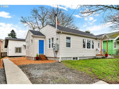 7630 N DRUMMOND AVE A&B Portland OR 97217