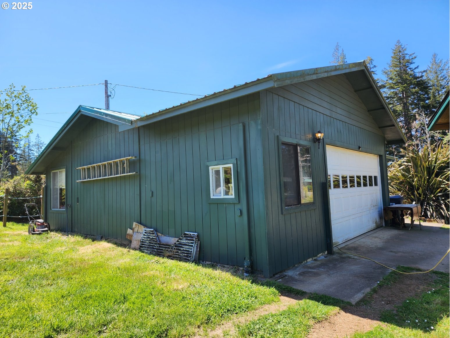 45323 HIGHWAY 101