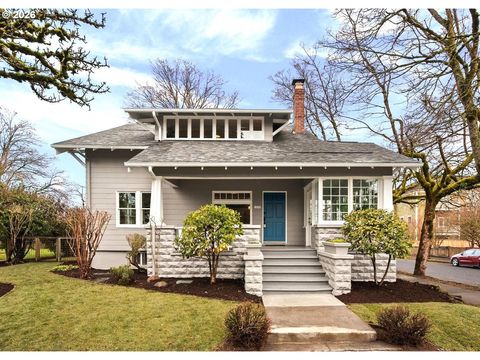 1239 NE SUMNER ST Portland OR 97211