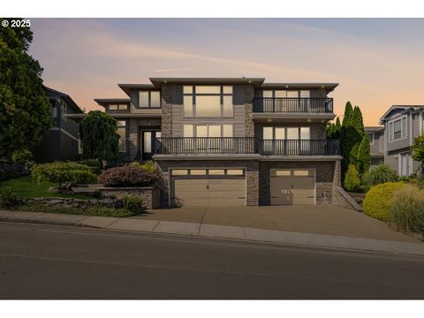 173 W Y ST Washougal WA 98671