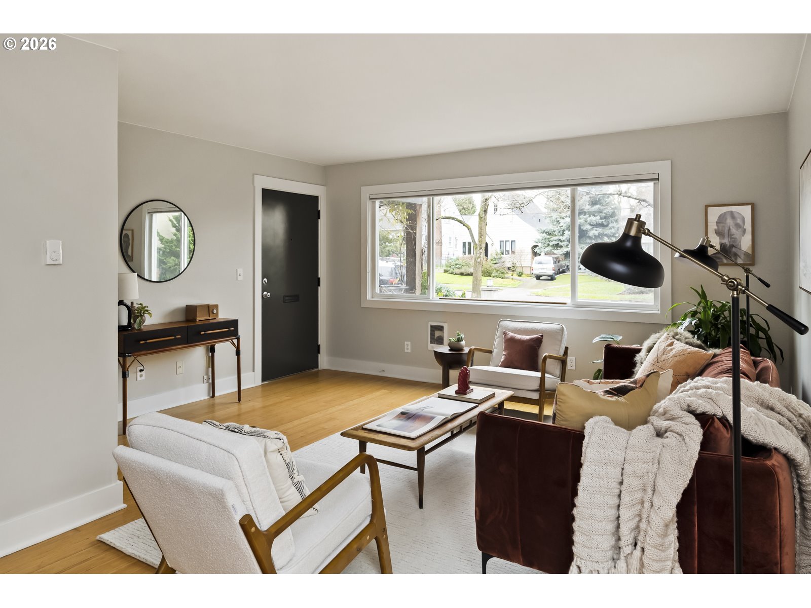 2301 SE CARUTHERS ST 1