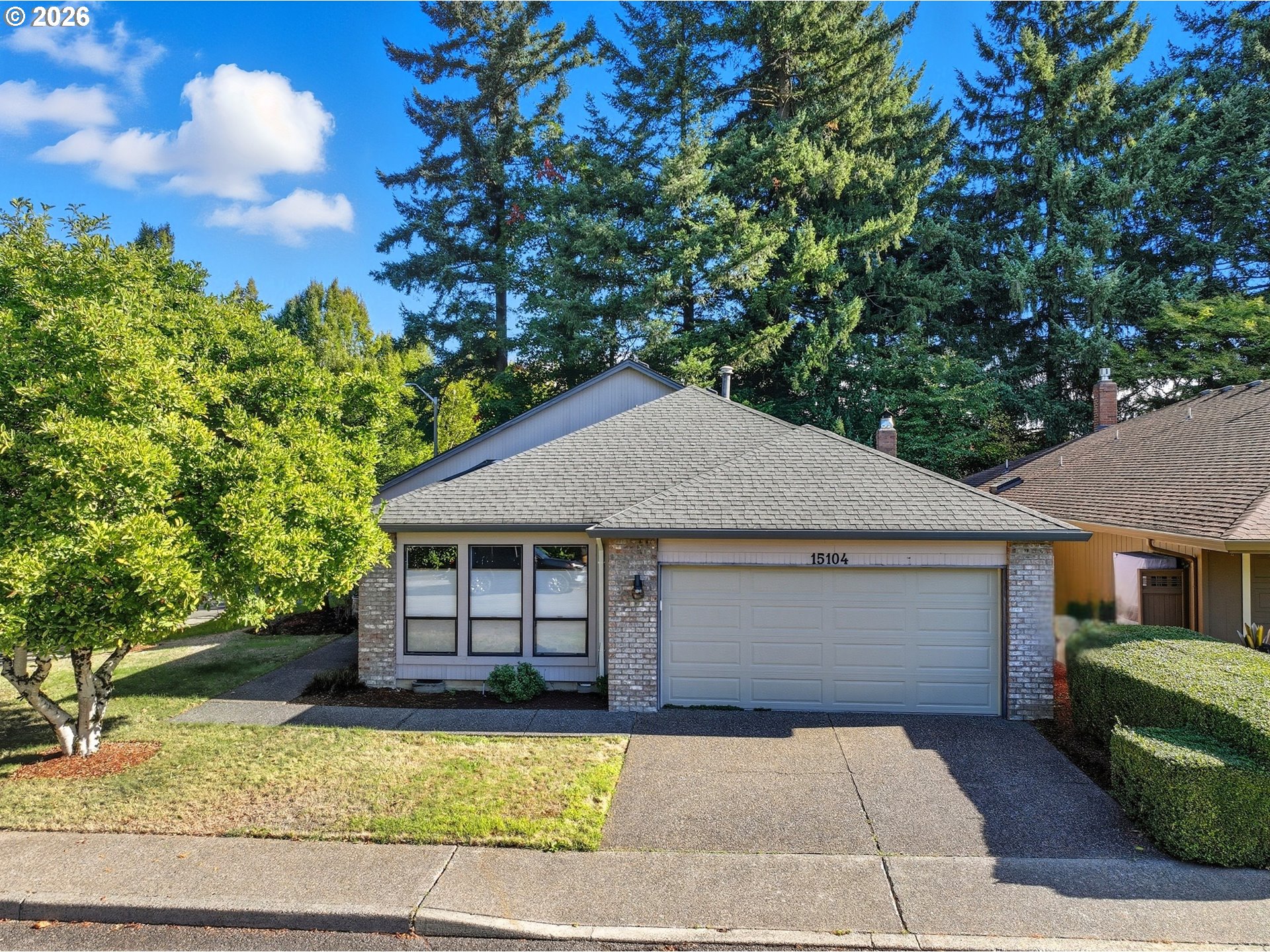 Photo 1 of 32 — 15104 NE BRAZEE ST, Portland, OR 97230