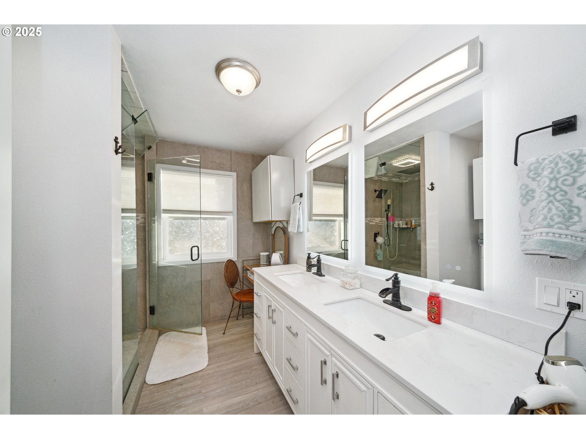 Rockaway Beach, Oregon 97136, United States, 4 Bedrooms Bedrooms, ,3 BathroomsBathrooms,Residential,Active,10628