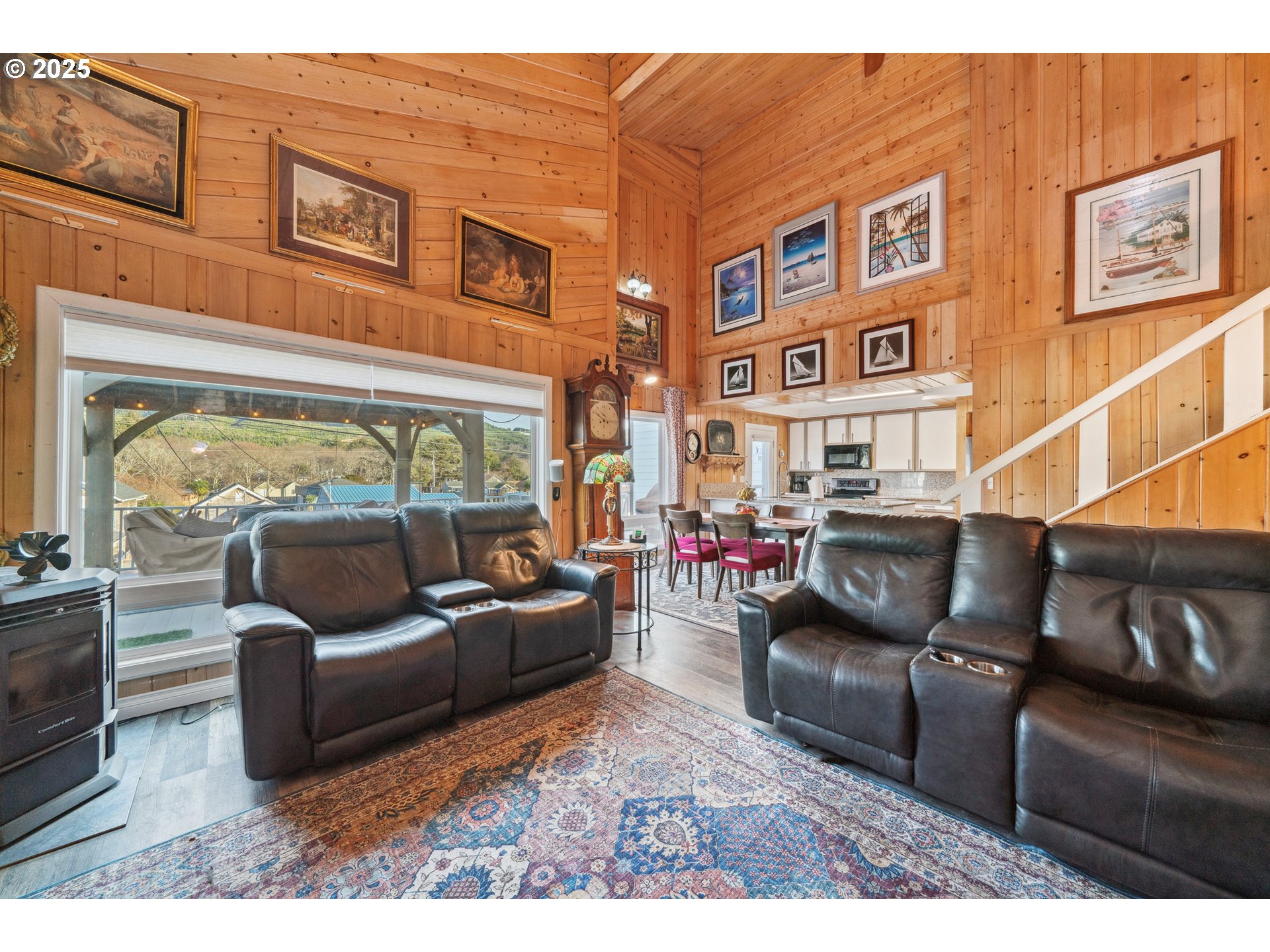 Rockaway Beach, Oregon 97136, United States, 4 Bedrooms Bedrooms, ,3 BathroomsBathrooms,Residential,Active,10628