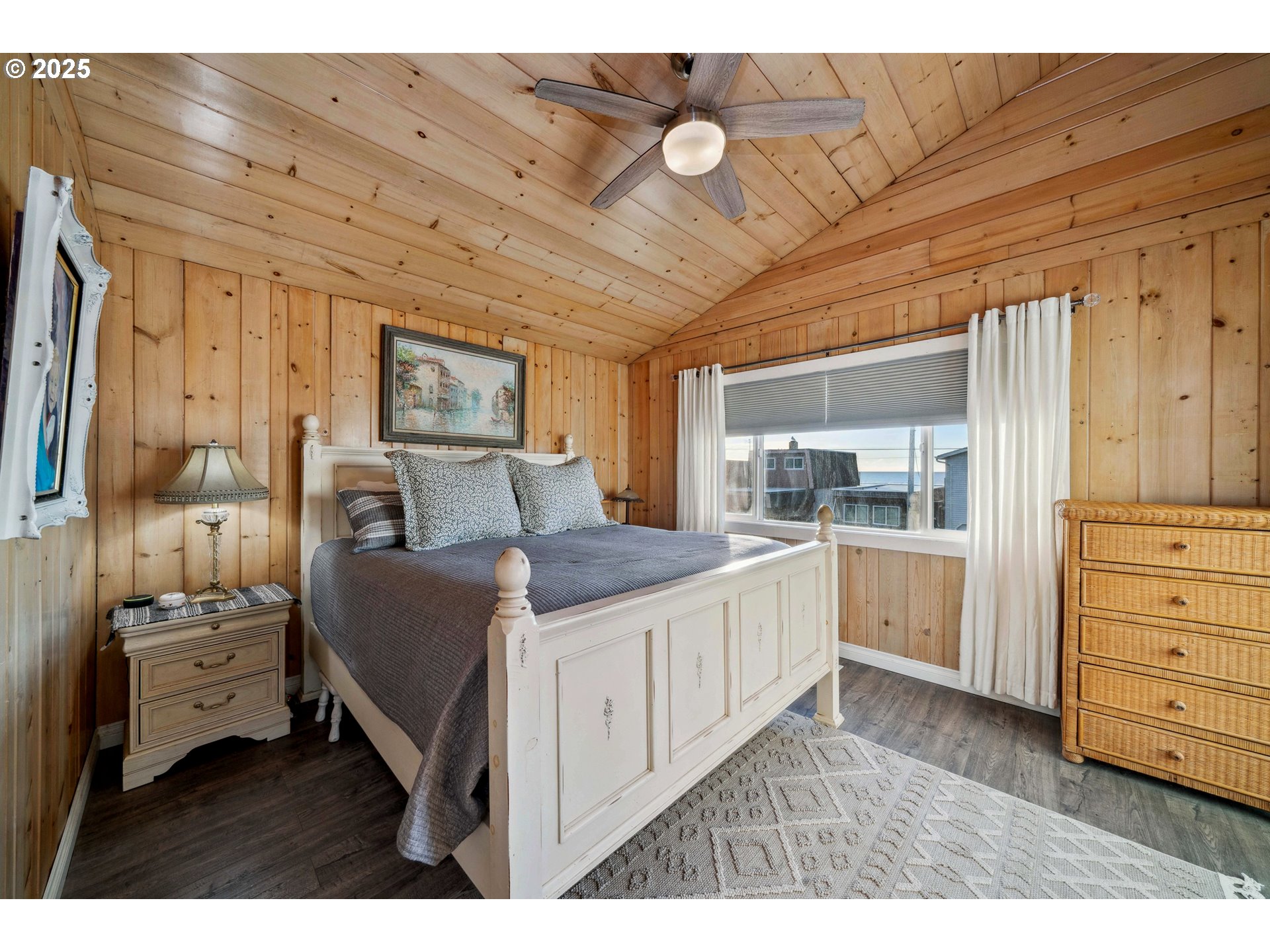 Rockaway Beach, Oregon 97136, United States, 4 Bedrooms Bedrooms, ,3 BathroomsBathrooms,Residential,Active,10628