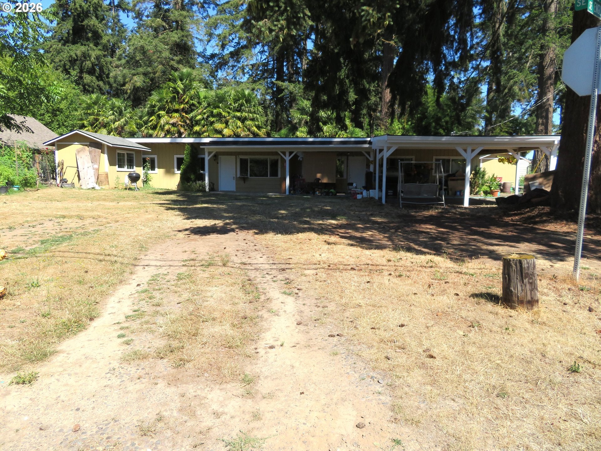 713 SE ENGLEWOOD DR
