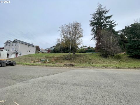 7th RD Coos Bay OR 97420