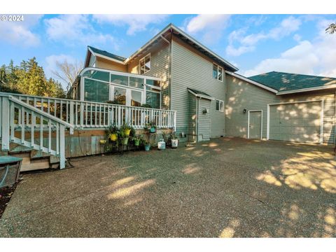 A home in Clackamas