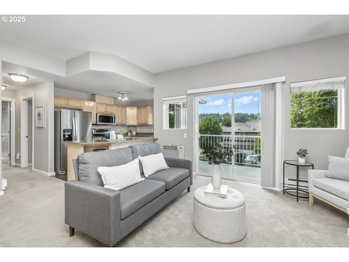 14705 SW SANDHILL LOOP 203