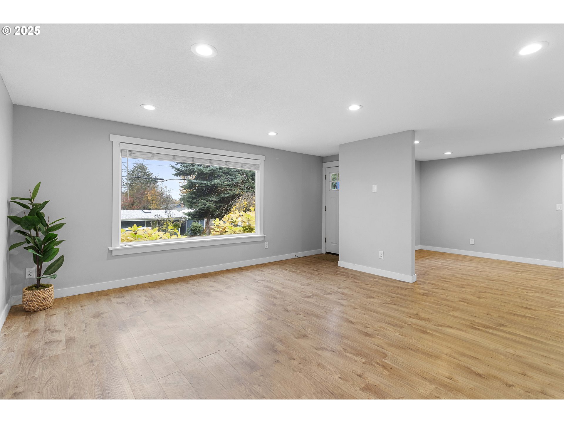 15262 SW WILLAMETTE ST