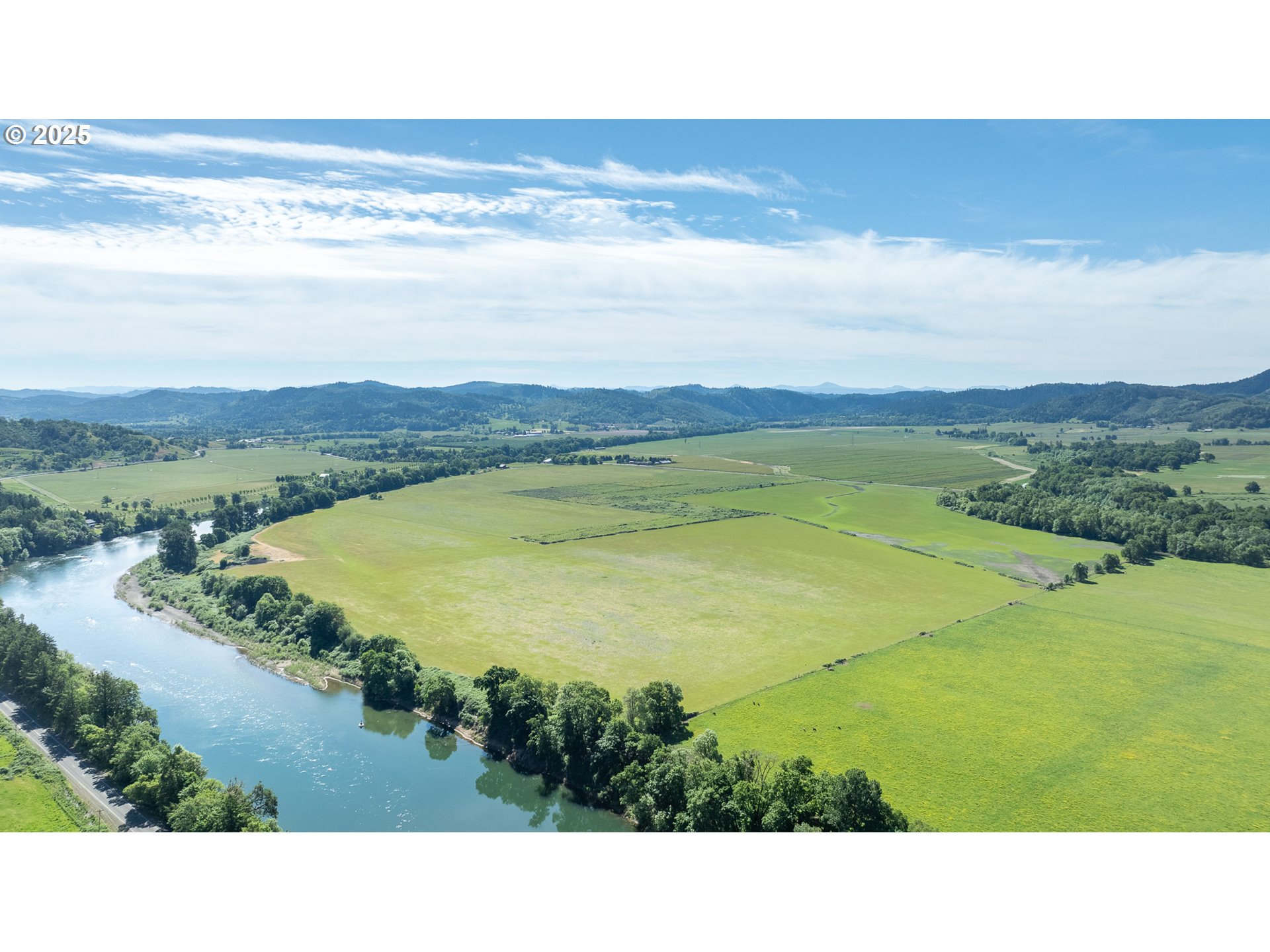 687 HUBBARD CREEK RD