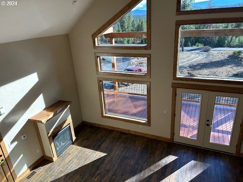 A home in Crescent Lake