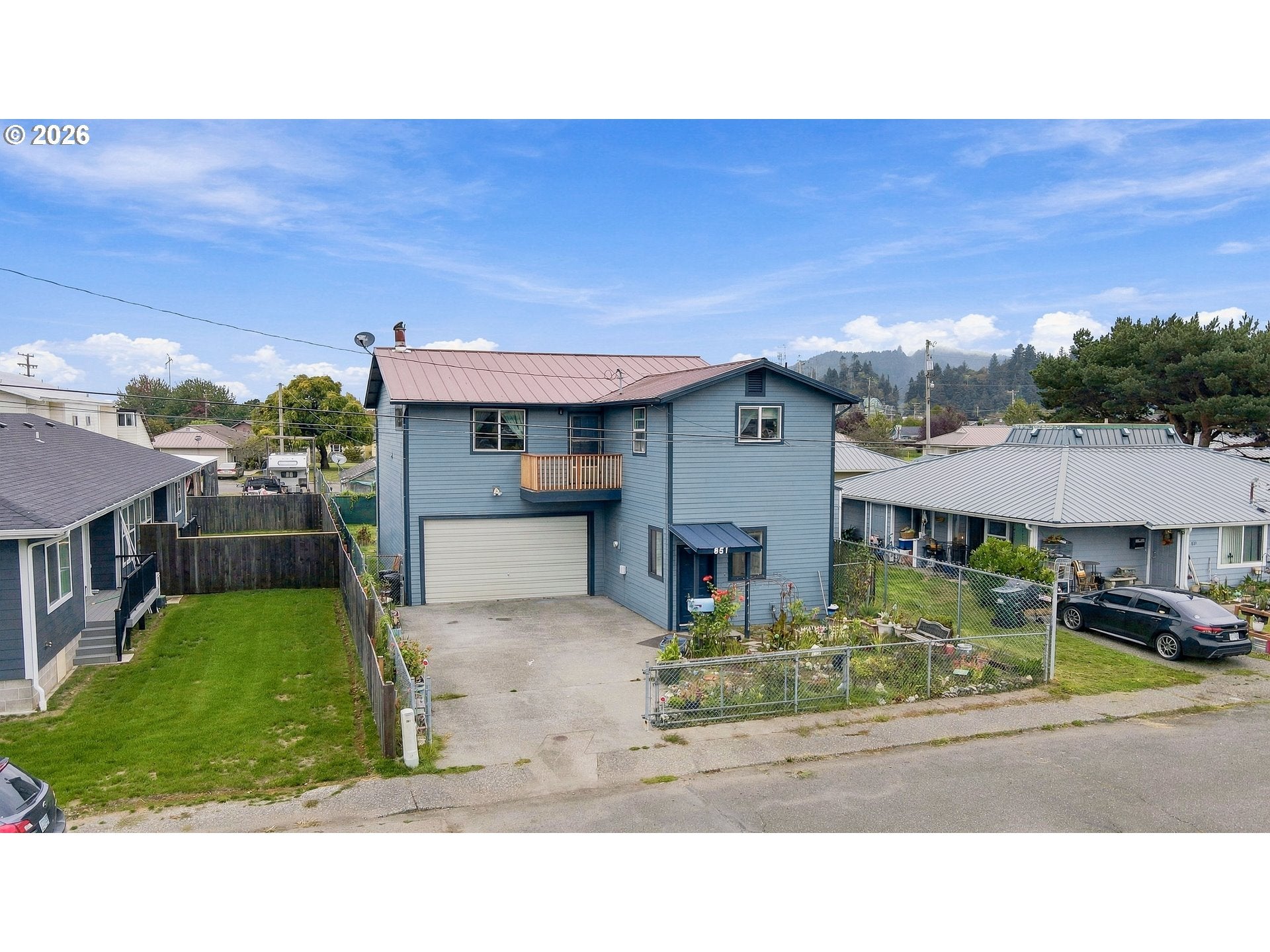 851 GREENWOOD AVE